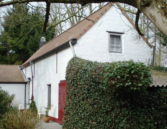 Idyllische eigendom op ca. 2ha in het Stroperbos 