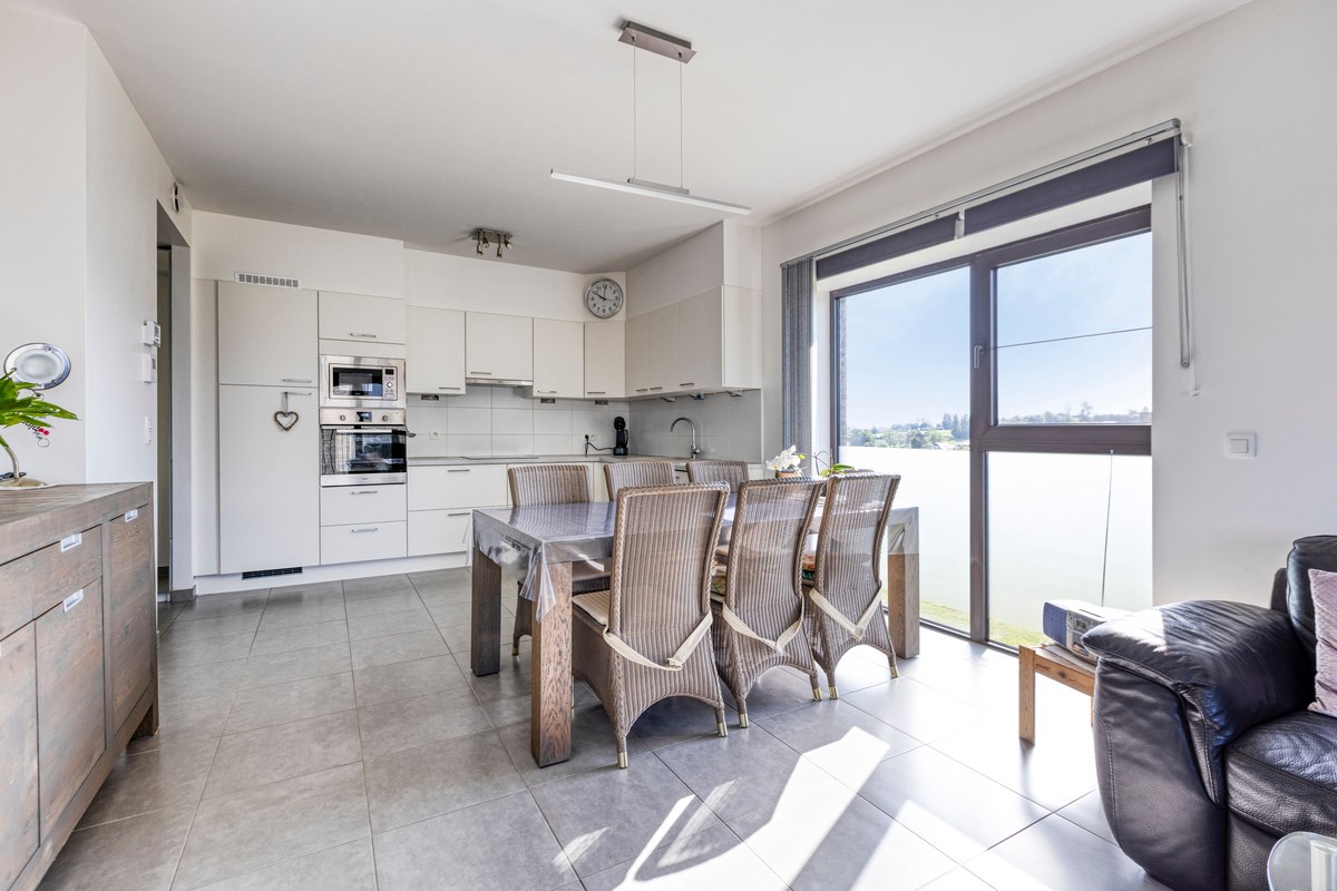 Instapklaar en energiezuinig appartement op centrale ligging in Tongeren 