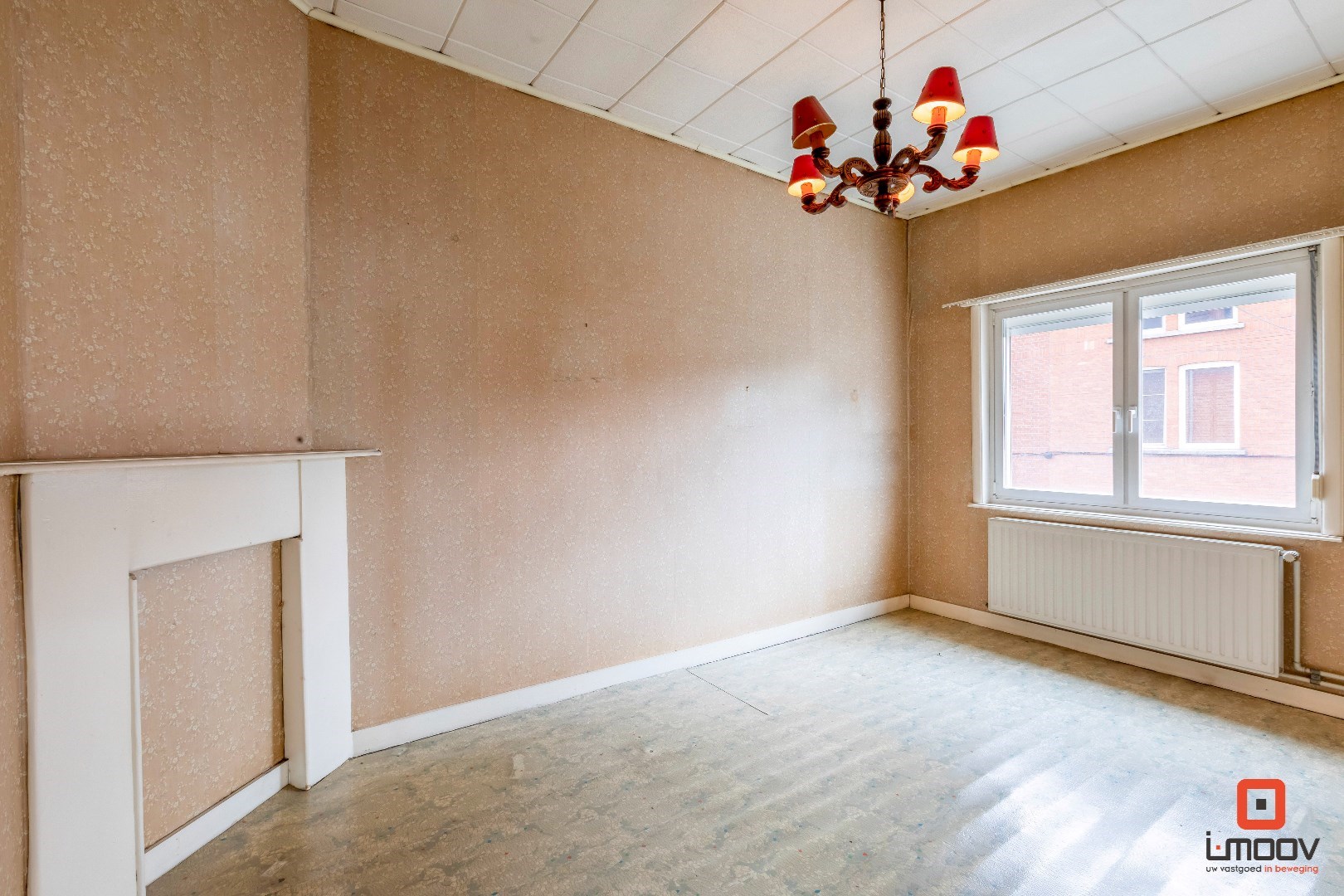 Te renoveren woning met enorm potentieel en uitstekende locatie in Sint-Amandsberg 