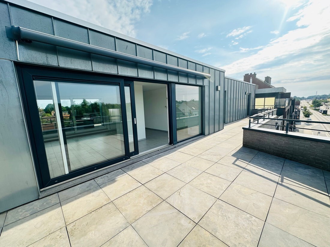 Luxe penthouse appartement te Hasselt/Kermt 