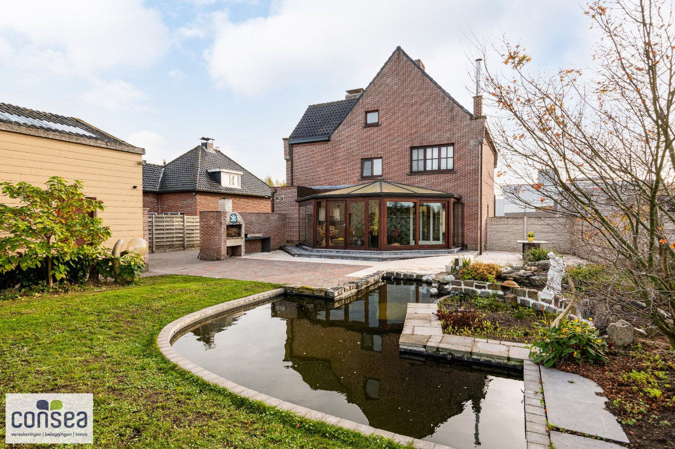 Ruime woonst met Loods: STARTPRIJS 400.000,00 euro 