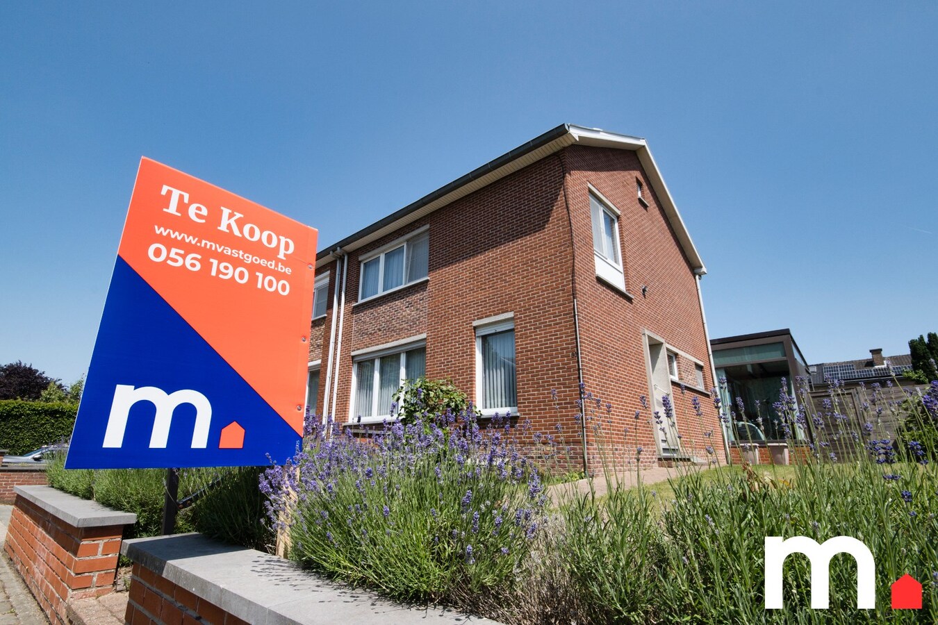 Halfopen kloeke woning met 3 slaapkamers en zonnige tuin in Heule. ! 