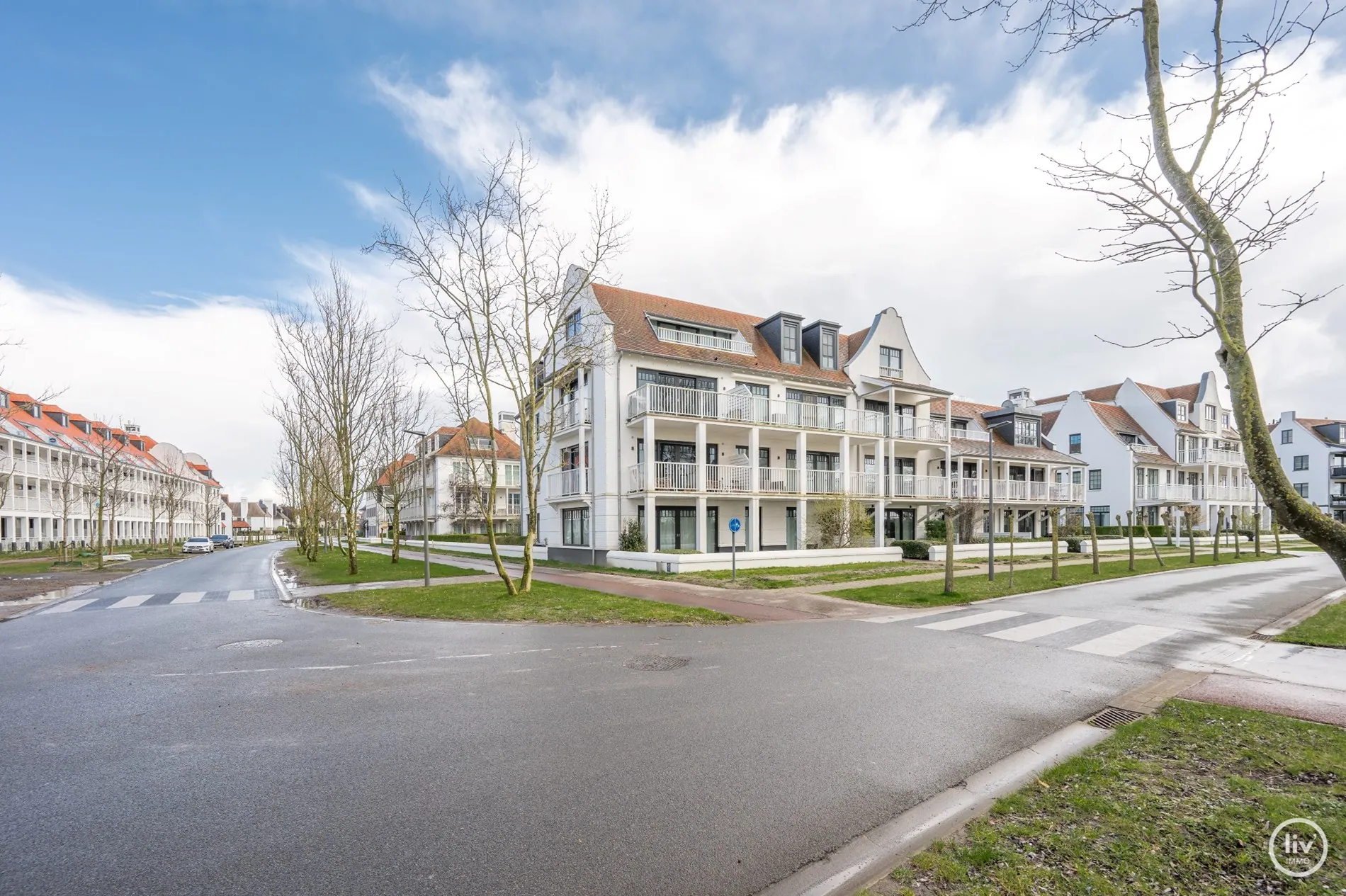 Magnifique appartement neuf (avec jardin) avec une agréable terrasse ensoleillée à Duinenwater.