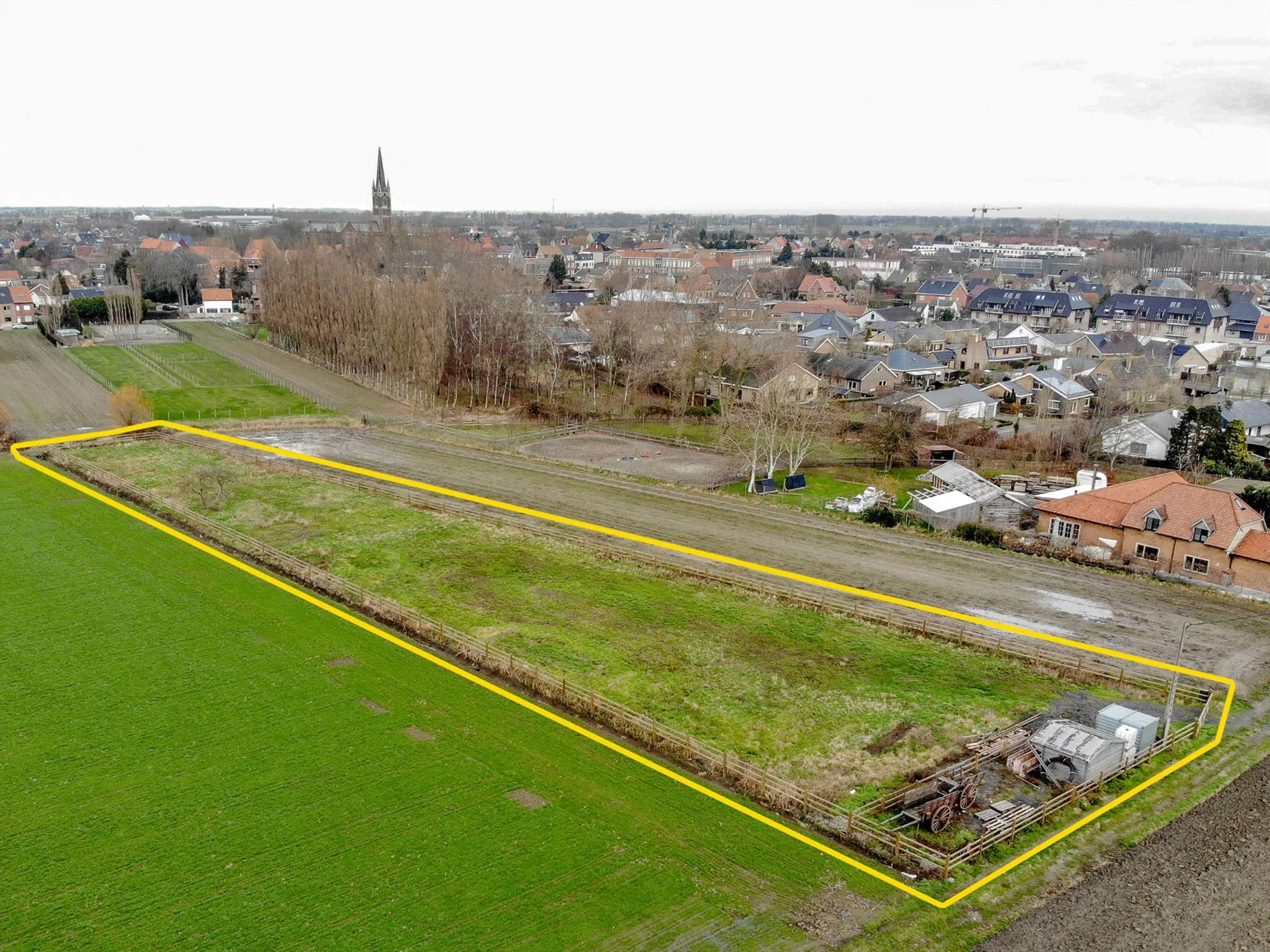 Weiland te koop van 3833 m² 