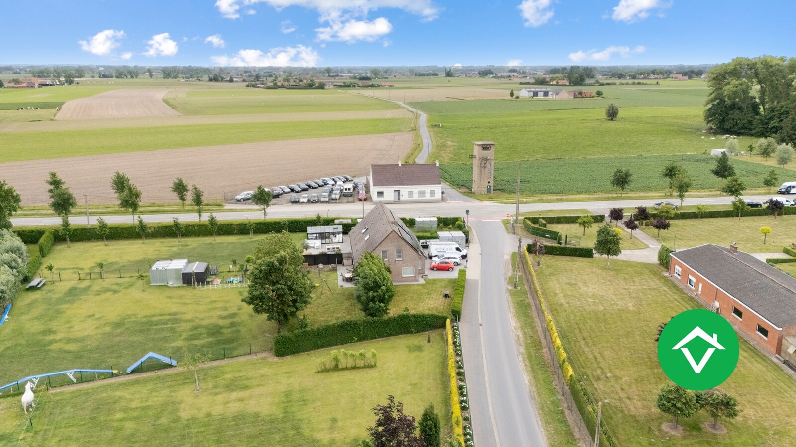 Instapklare woning met 3 slaapkamers en groene tuin te Koekelare 