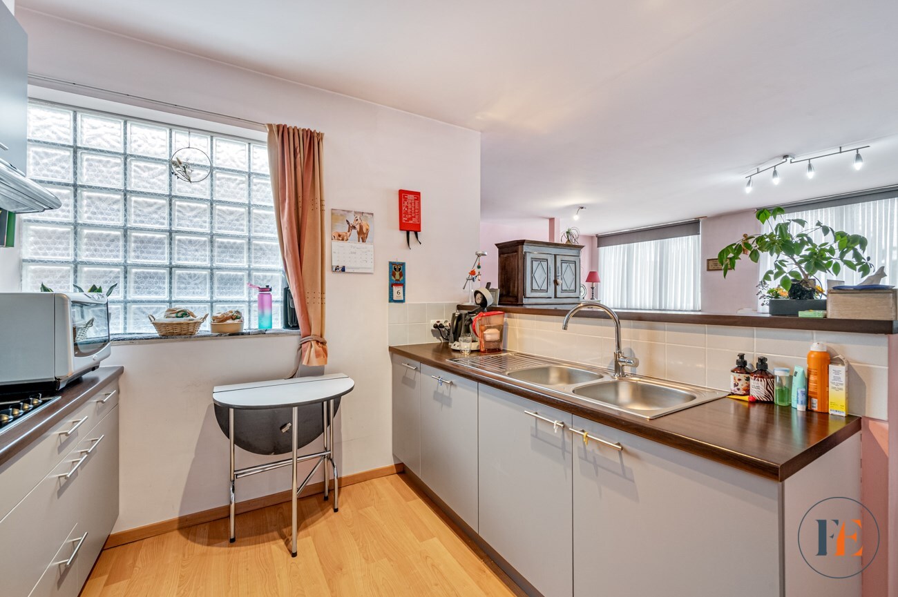 Woning/appartement met koer in het centrum van Destelbergen 
