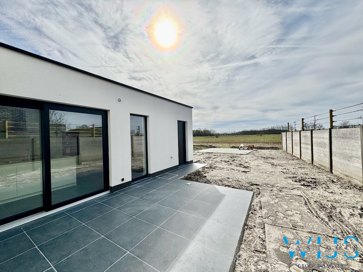 Volledig gerenoveerde TOPwoning te koop in Ertvelde ! 