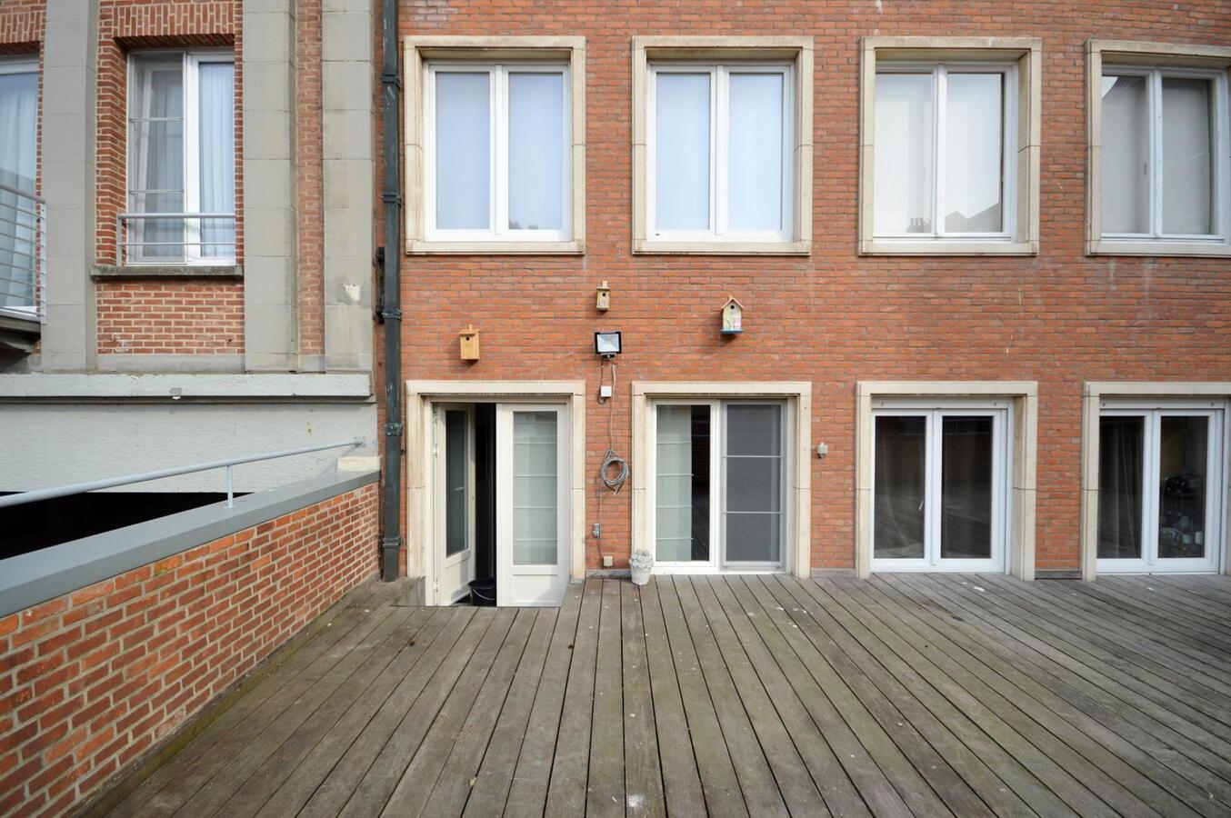 Appartement met 1 slaapkamer en ruim terras in het centrum van Oostende 