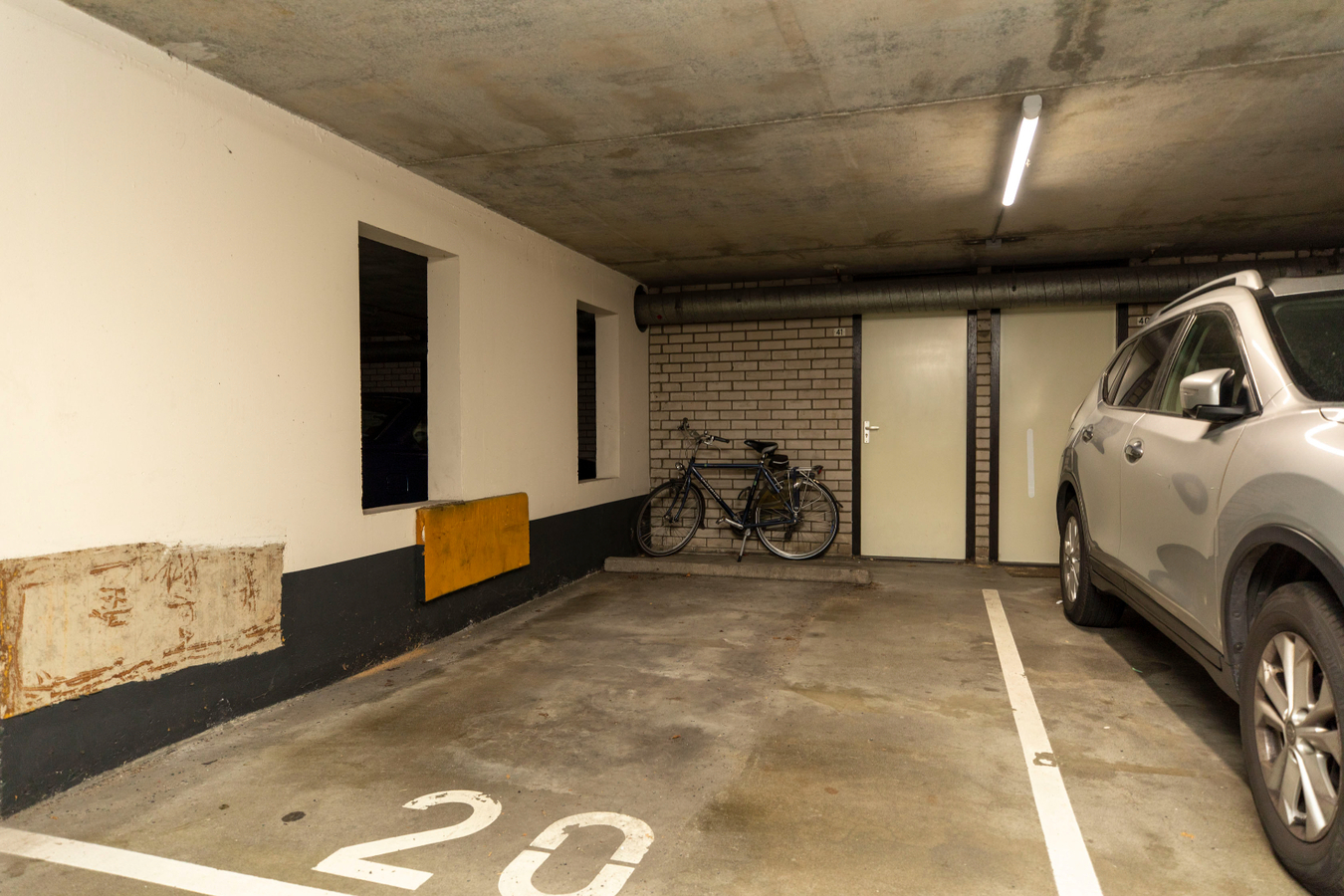 3-kamer appartement met een eigen parkeerplaats in de garage! 