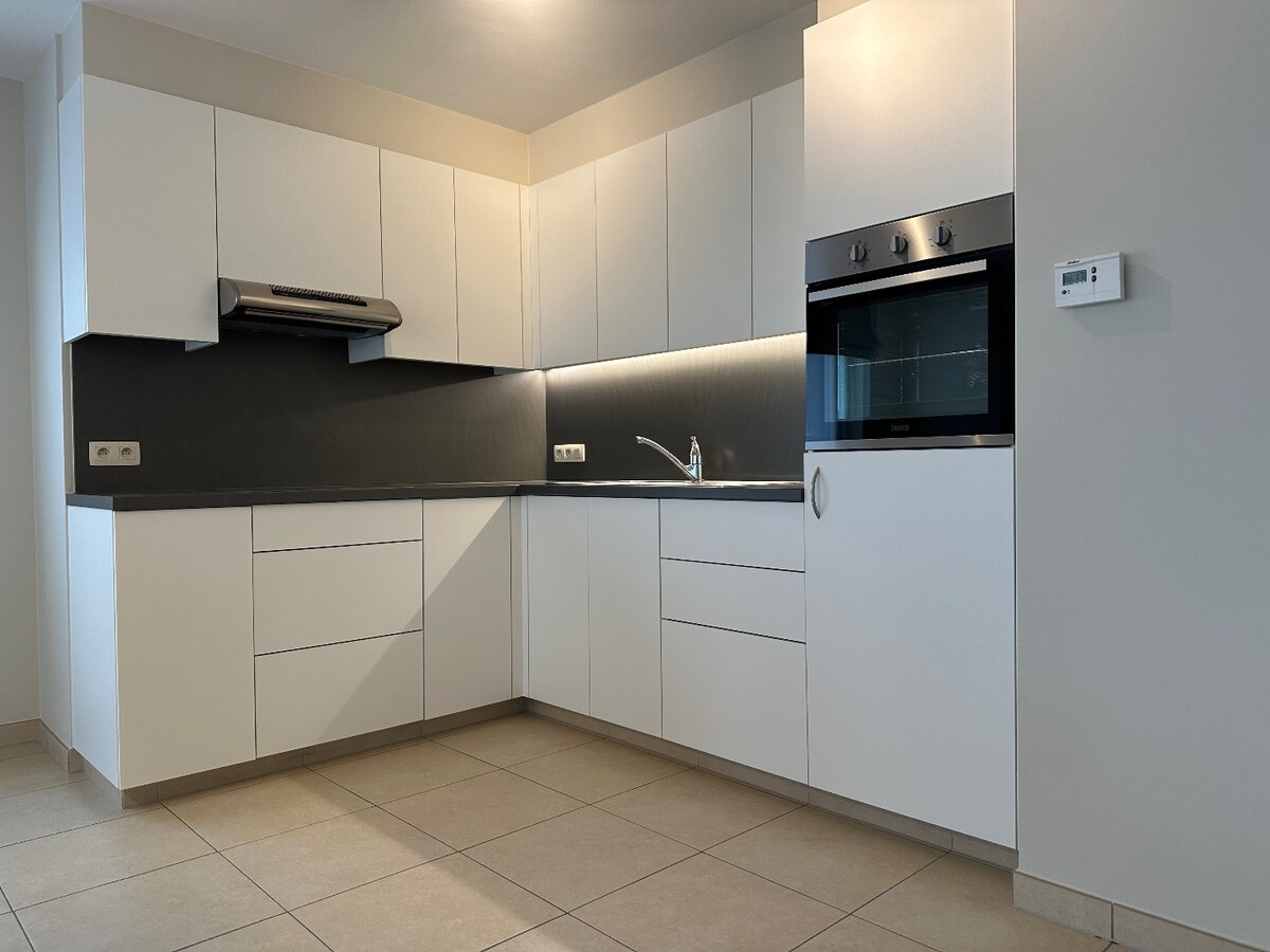 Nieuwbouwappartement met 2 slaapkamers en garage te Ichtegem 