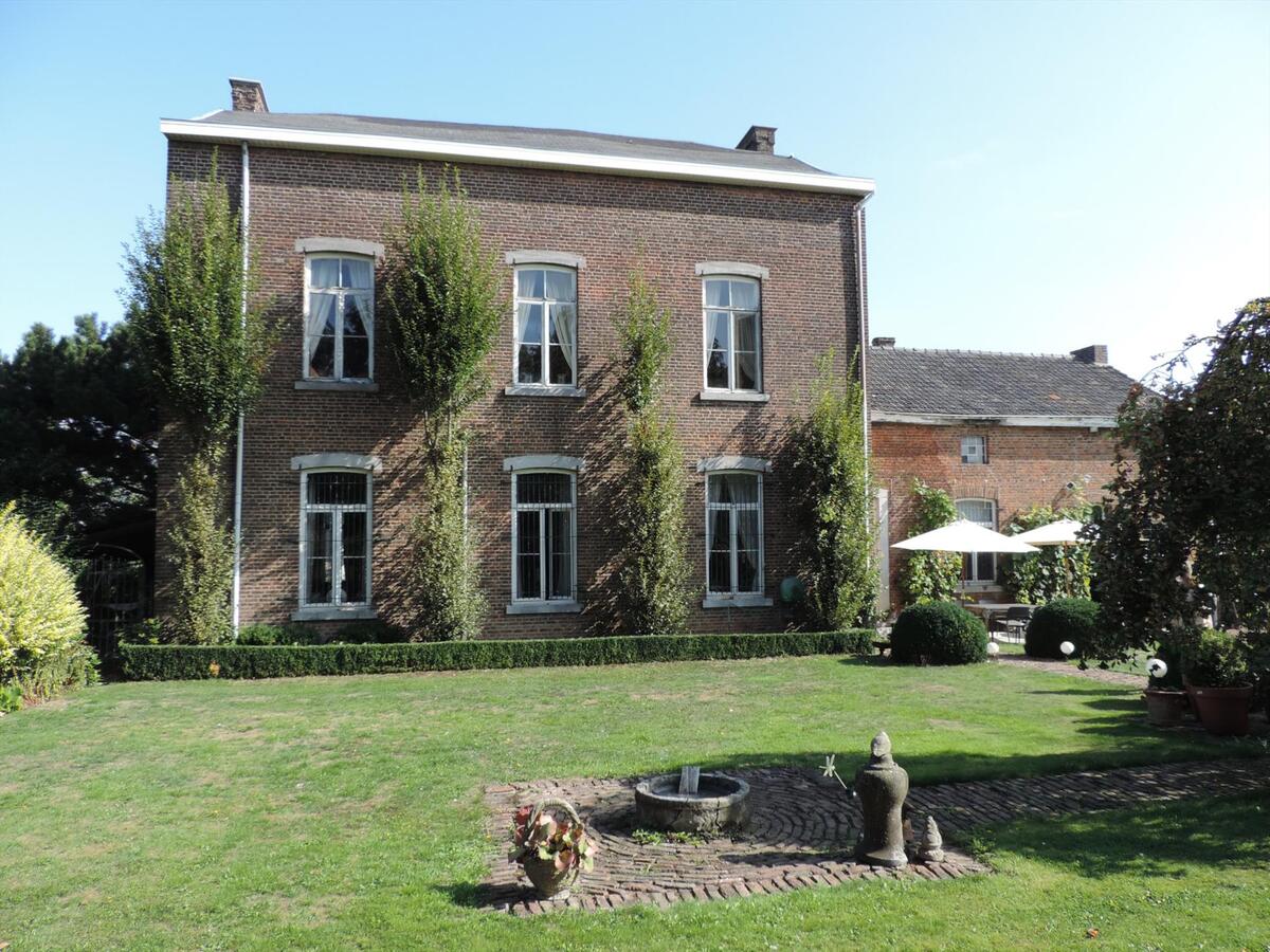 Maison de maître vendu À Heers