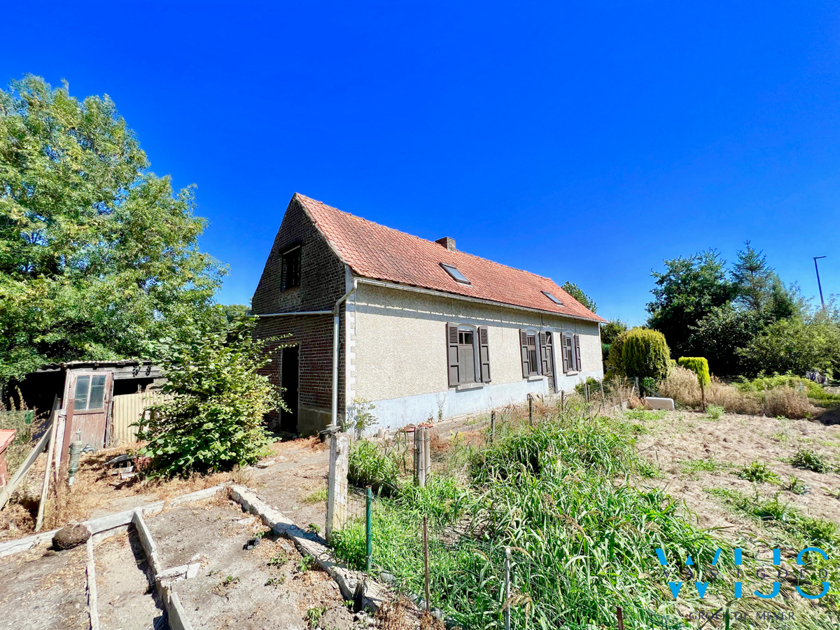 Fantastisch gelegen woonhuis op 1430m&#178; te Lievegem ! 
