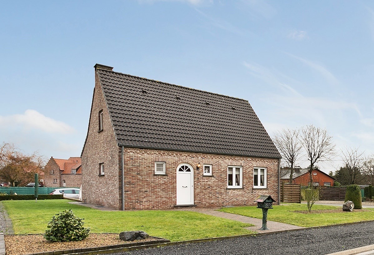 Verkocht - Woning - Opoeteren