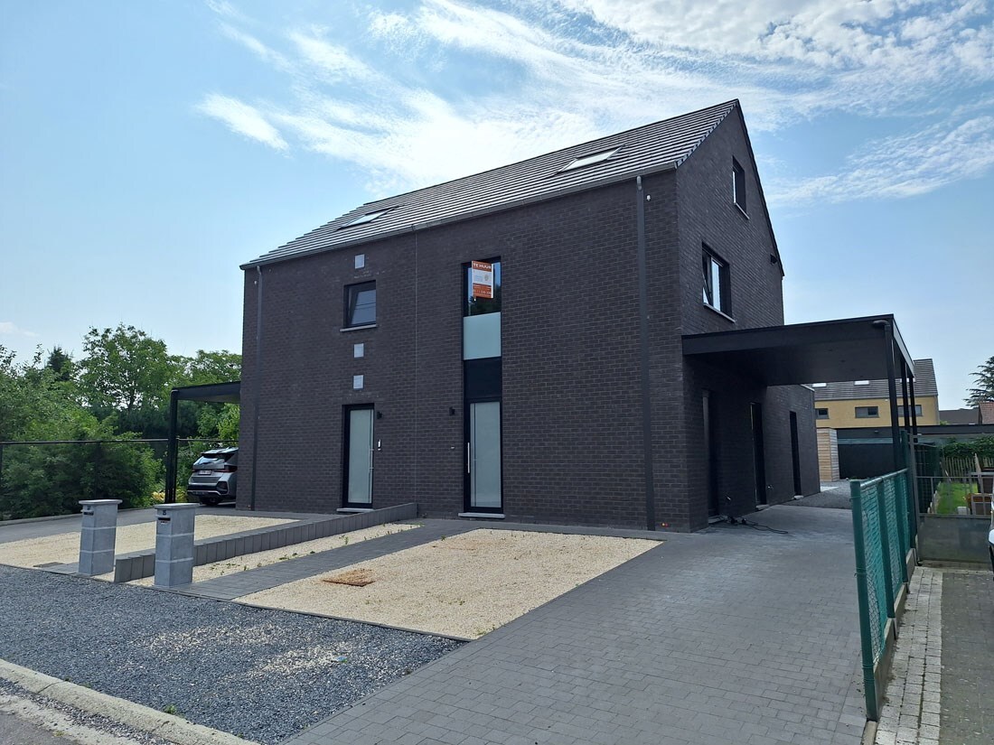 Moderne nieuwbouwwoning  net buiten het centrum van Zolder 