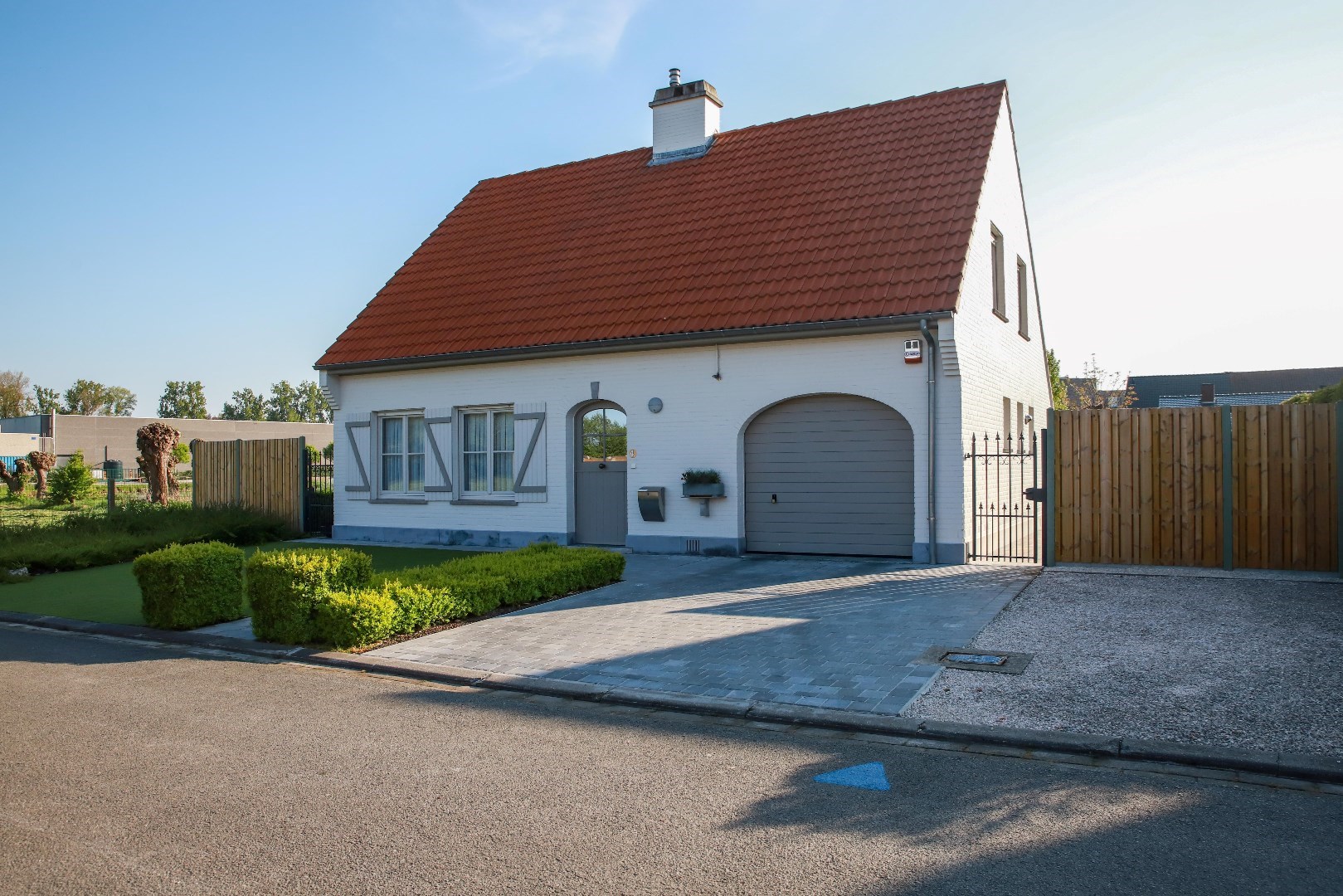 Prachtige alleenstaande woning met garage en tuin op 719 m&#178; 