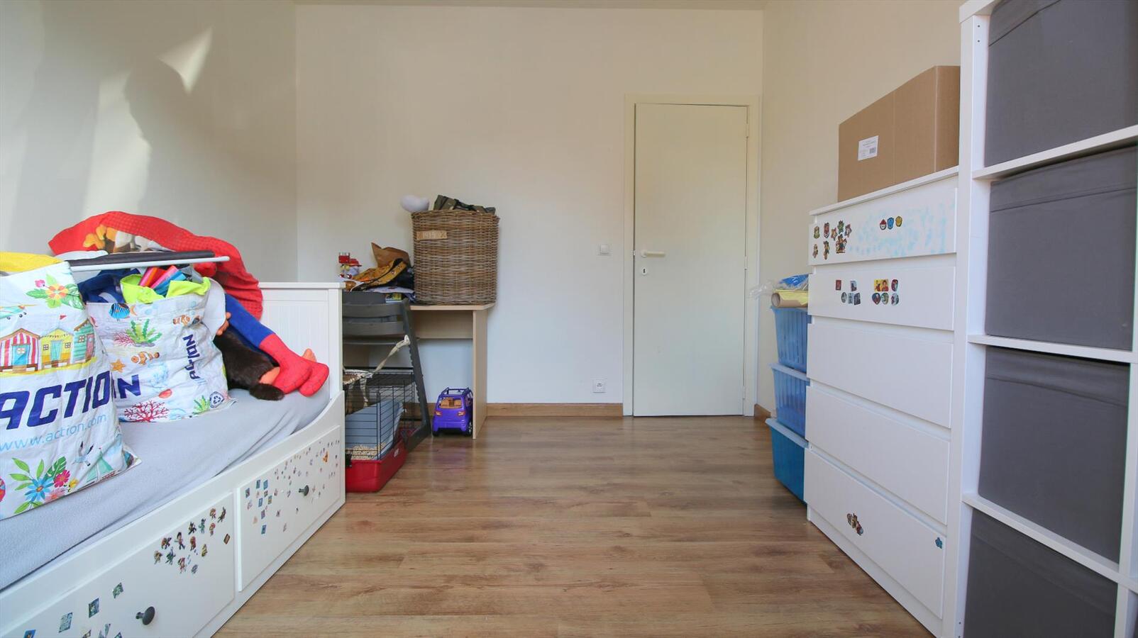 Appartement met 2 slaapkamers te centrum Ursel! 