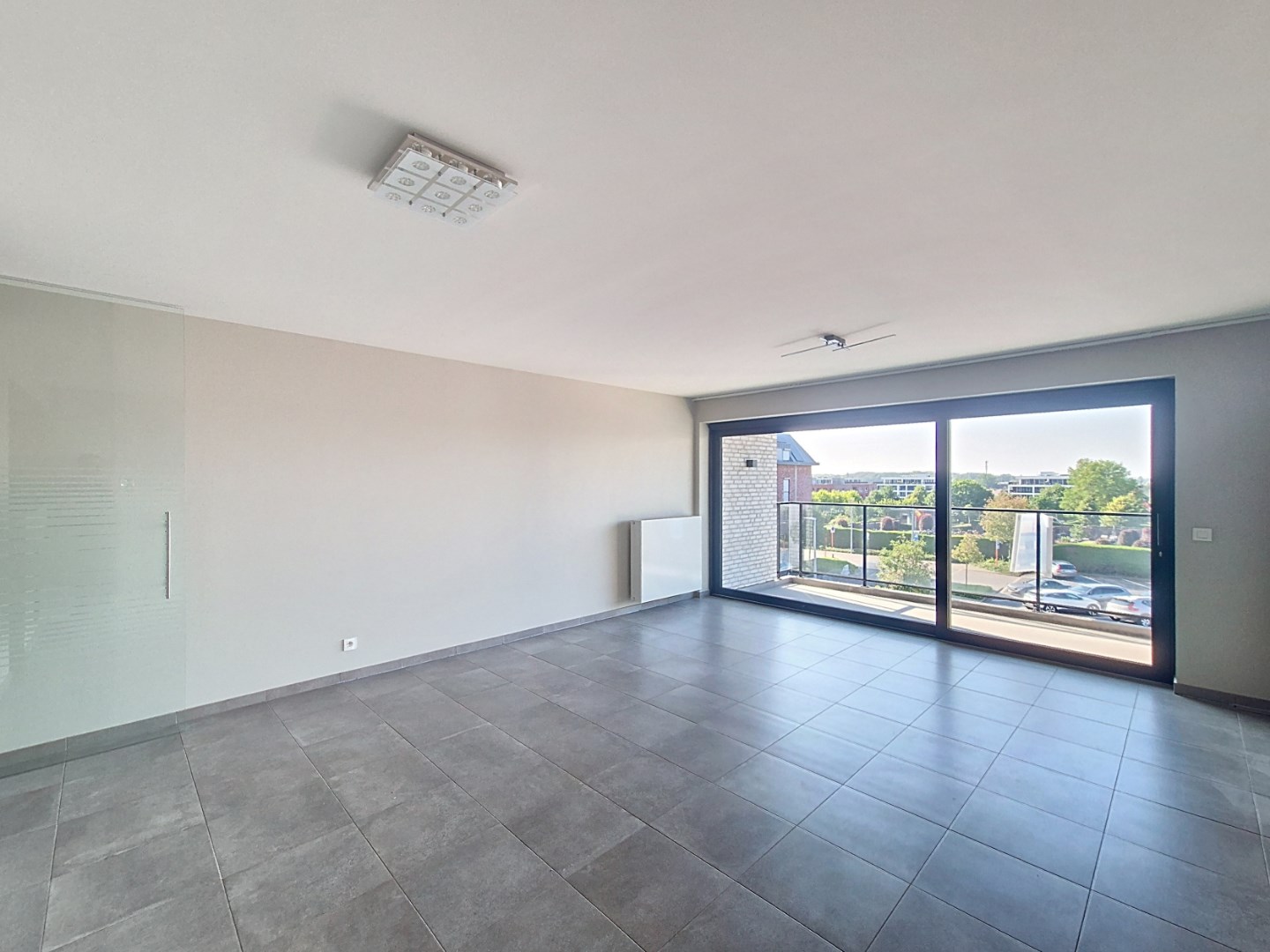 Appartement met 2 slpks en garage 