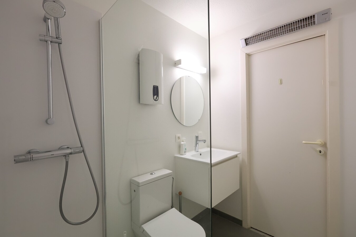 Ruim appartement met 2 slaapkamers en zijdelings zeezicht 