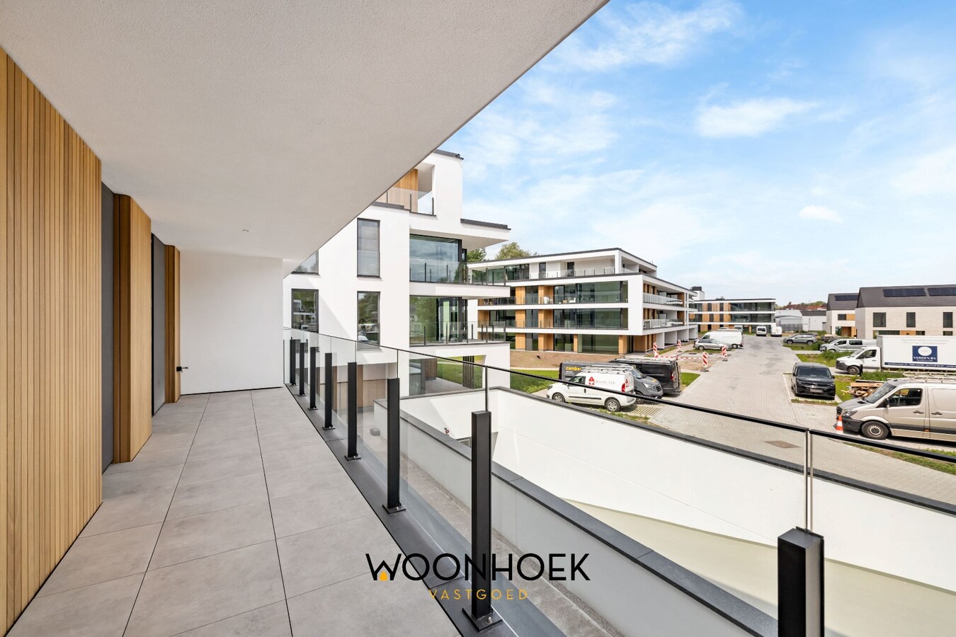 3- slpk luxeappartement met staanplaats in het Oeverpark! 