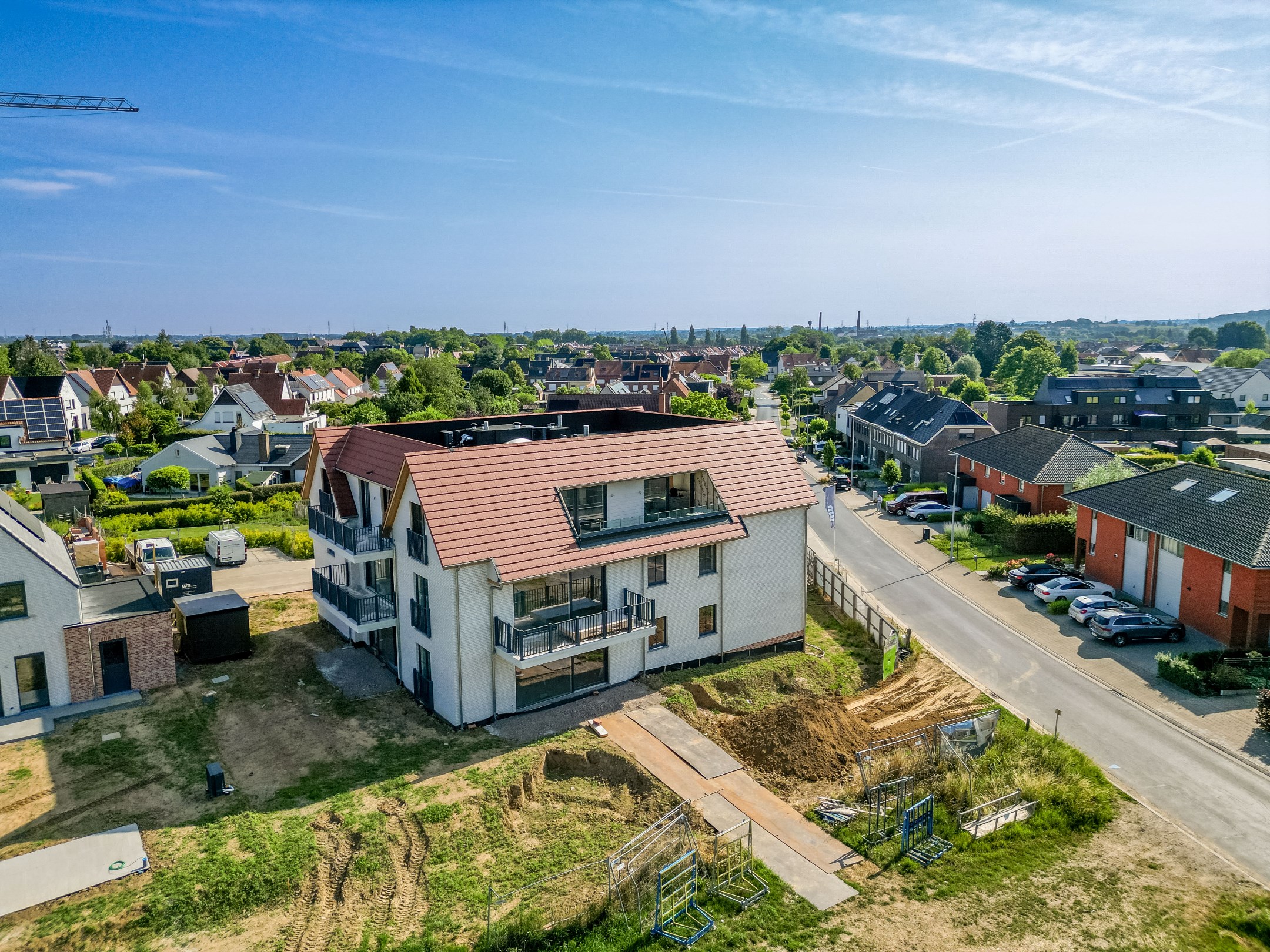 LUXUEUS NIEUWBOUWAPPARTEMENT MET ZONNIG TERRAS 