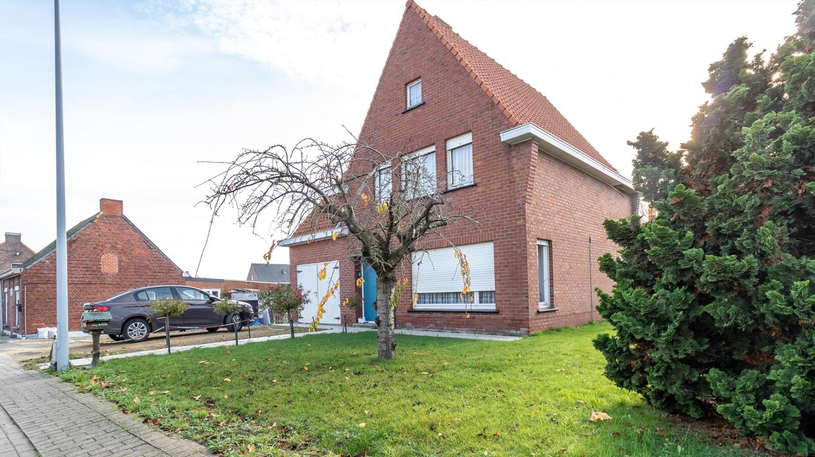 Woning met 4 slaapkamers op 840m&#178; te Kortemark 