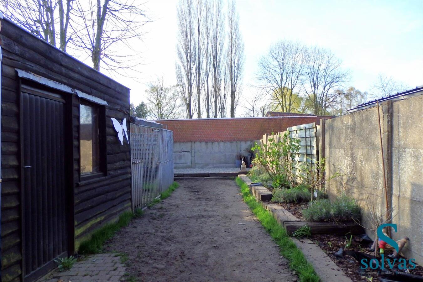 Rijwoning in hartje Zomergem! 