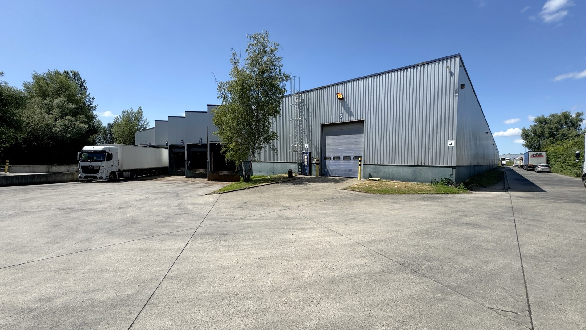 Magazijn te huur in industriezone Krekelenberg Boom