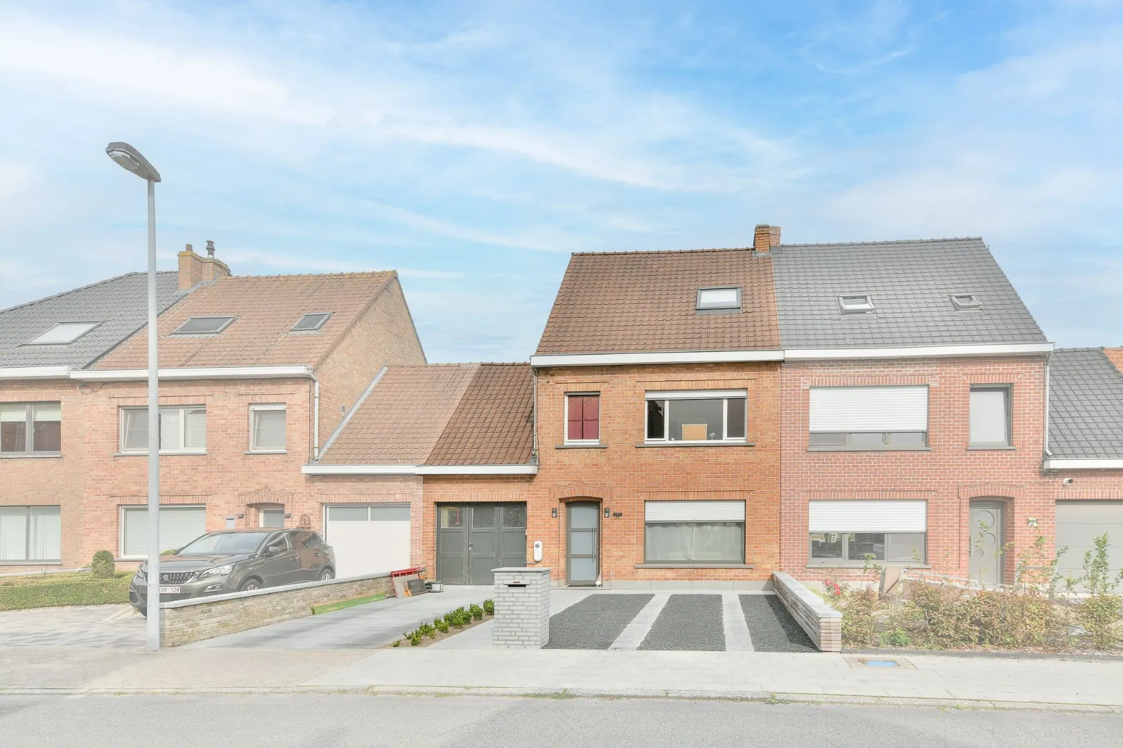 Woning met 5 slaapkamers en tuin te Oudenburg