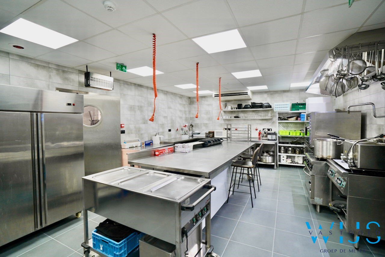 Recent woonhuis met LOODS te WIPPELGEM/ EVERGEM ! 