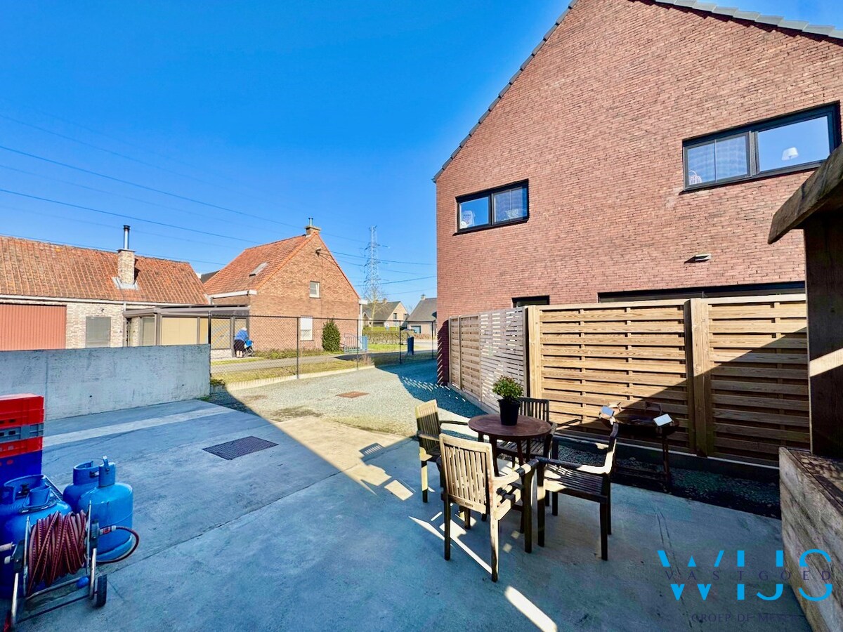 Recent woonhuis met LOODS te WIPPELGEM/ EVERGEM ! 