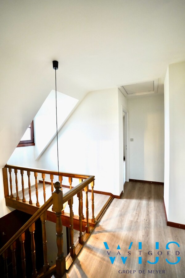 Landelijk gelegen woonhuis op 902m&#178; te ERTVELDE ! 