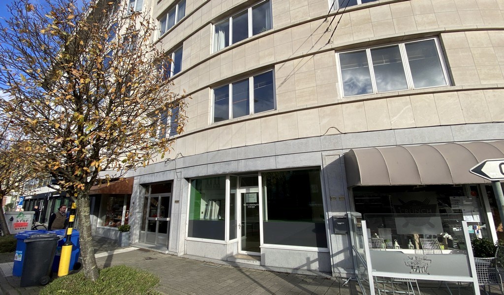 Winkel of kantoor vlakbij station Gent-Sint-Pieters