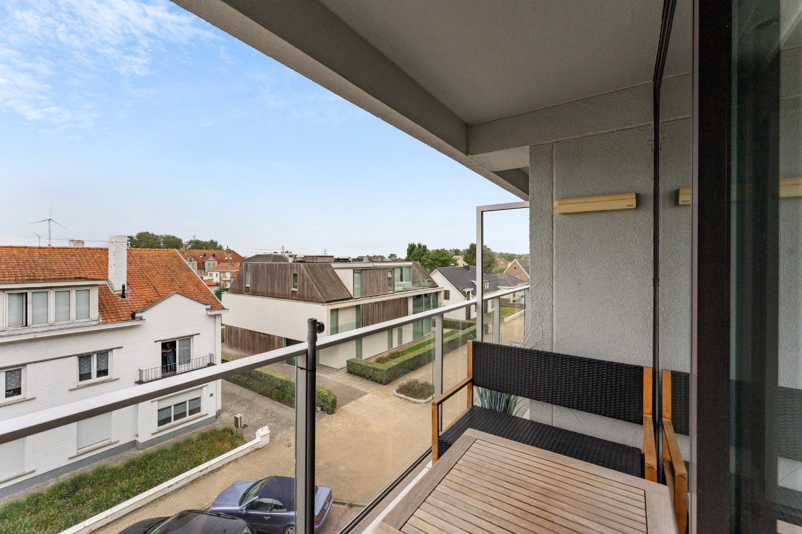 volledig vernieuwd appartement met 2 slaapkamers 