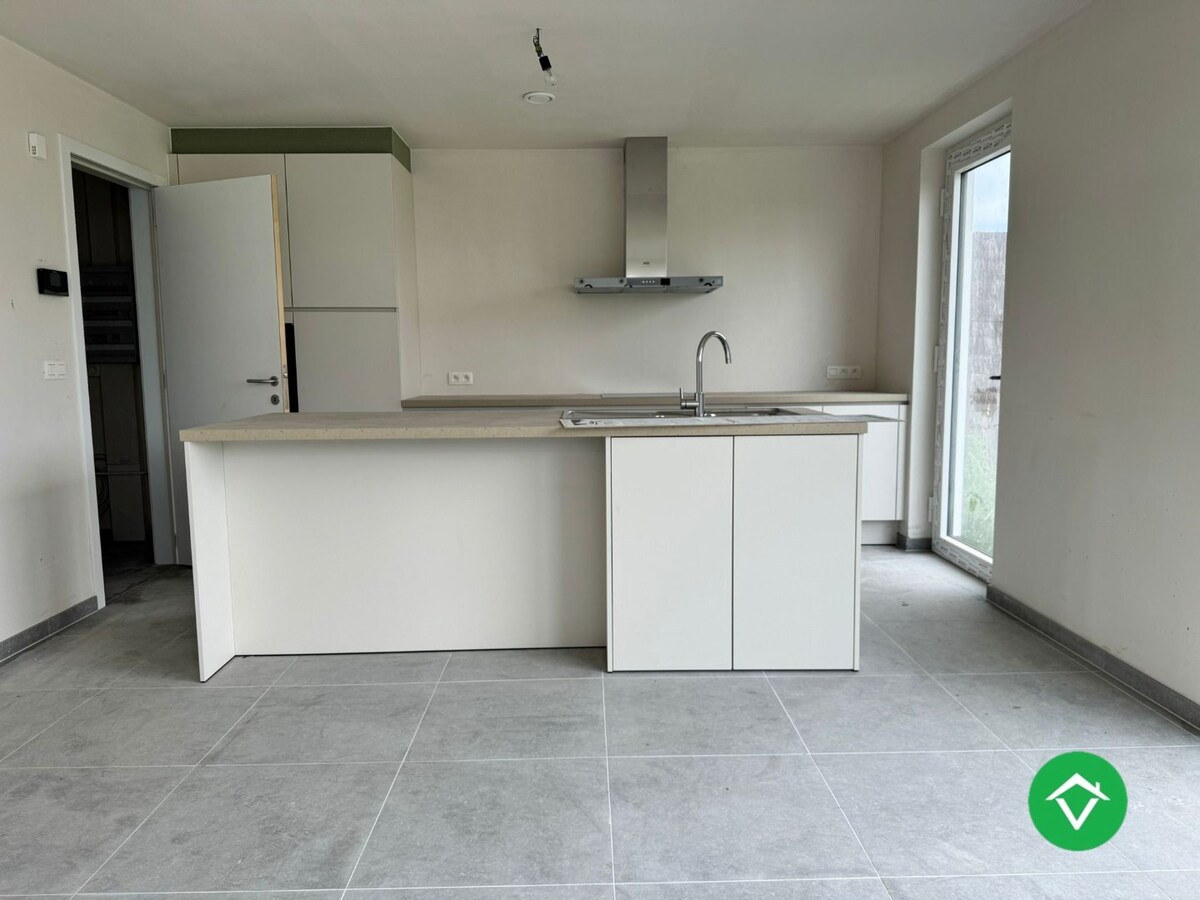 Halfopen nieuwbouwwoning met 3 slaapkamers te Koekelare 