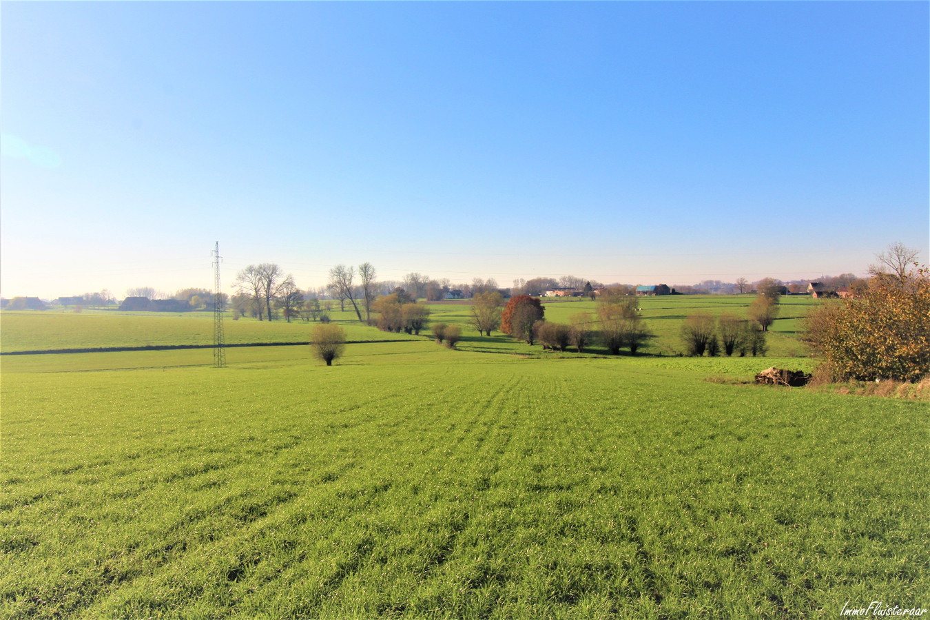 Magnifique maison avec grande annexe et pr&#233;s sur environ 2ha &#224; Bi&#233;v&#232;ne (Brabant Flamand) 