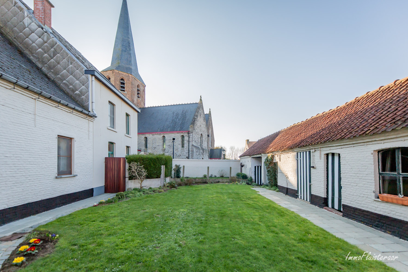 Karaktervolle eigendom met tal van mogelijkheden op ca. 3,5ha te Baaigem 