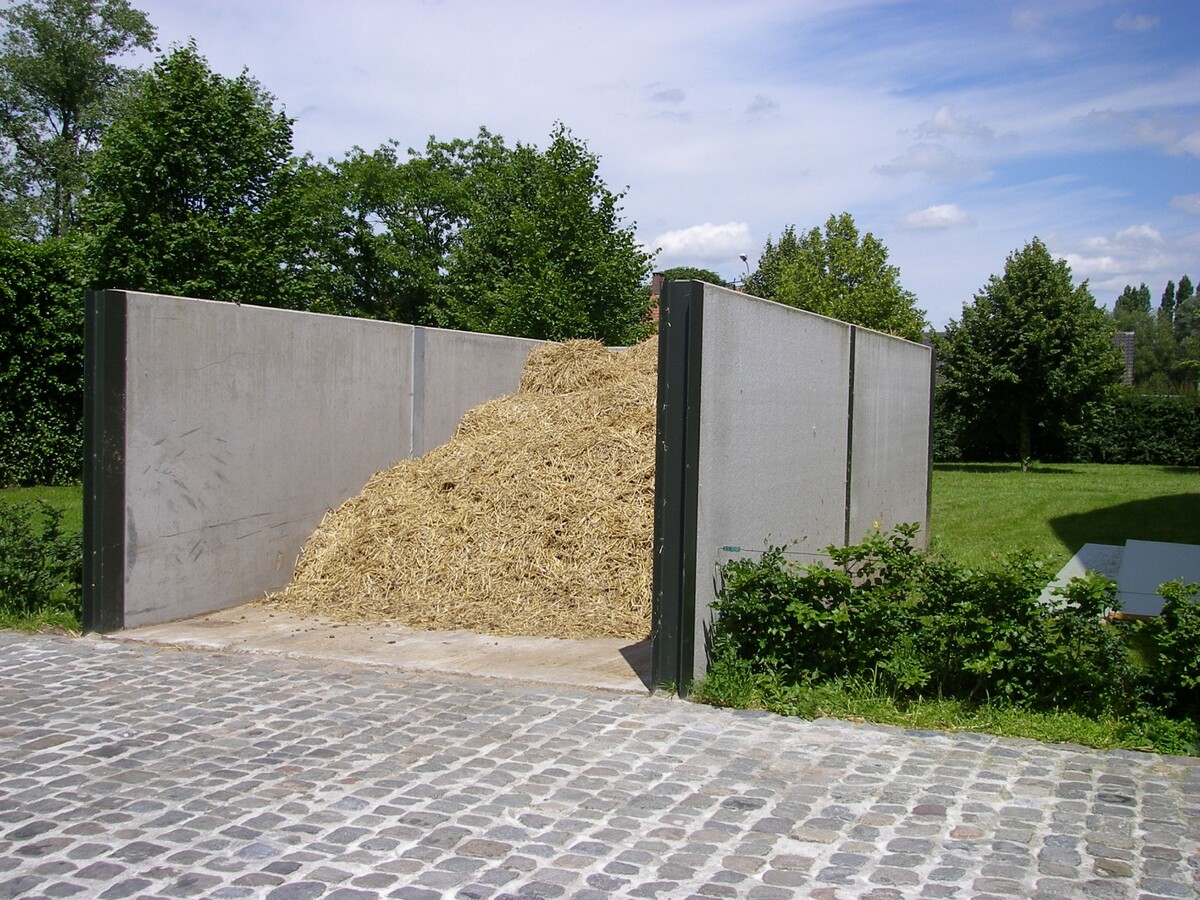 Luxueux centre &#233;questre sur environ 2,5ha dans les environs de Gand 