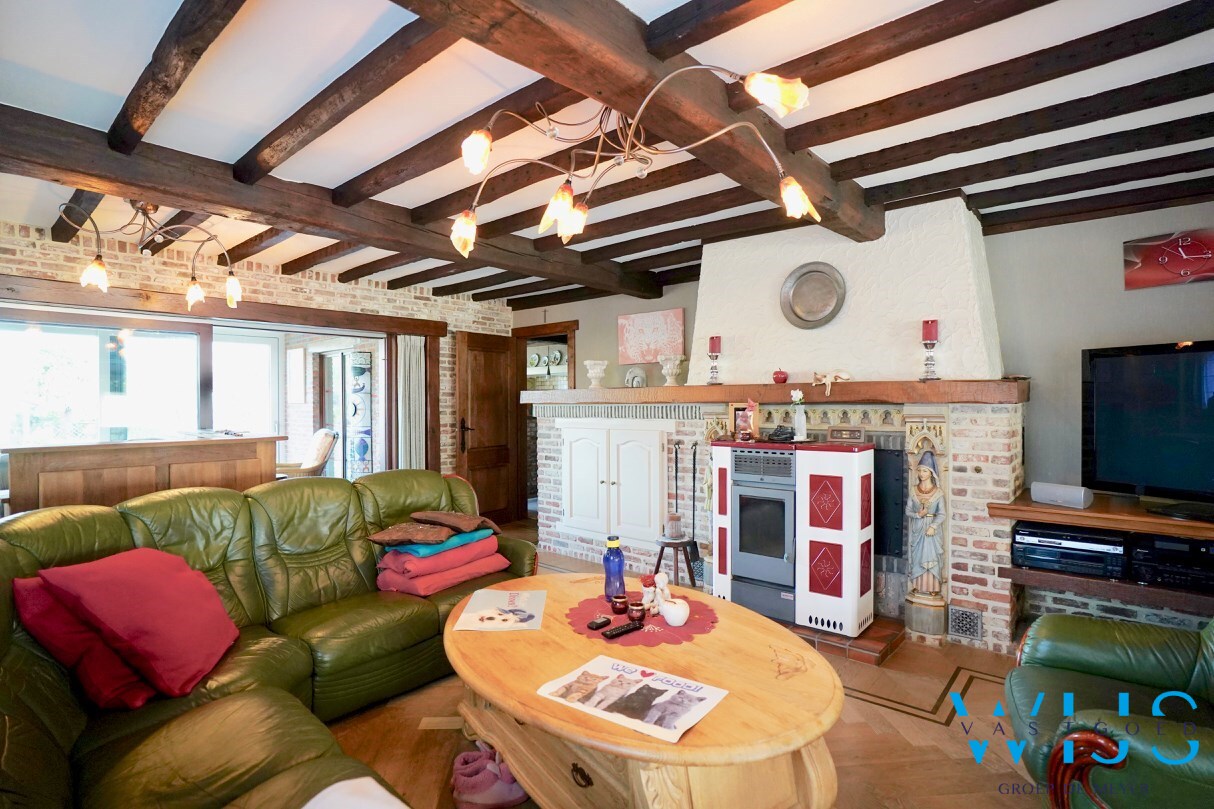Zeer ruim woonhuis op TOPlocatie ! 