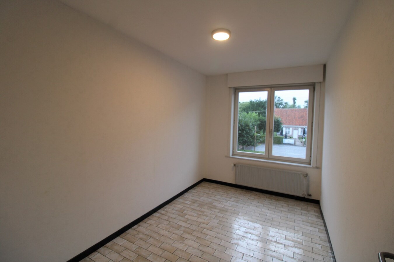 Appartement met 2 slaapkamers te Gullegem (vrij 1/10/2024) 