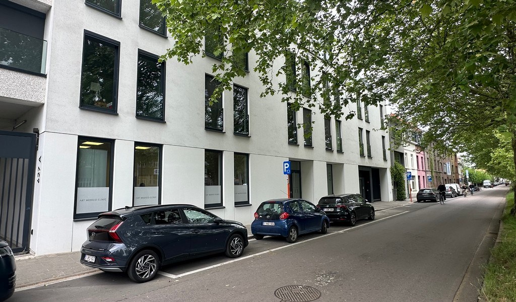 Instapklare kantoor/praktijkruimte te huur aan Coupure in Gent