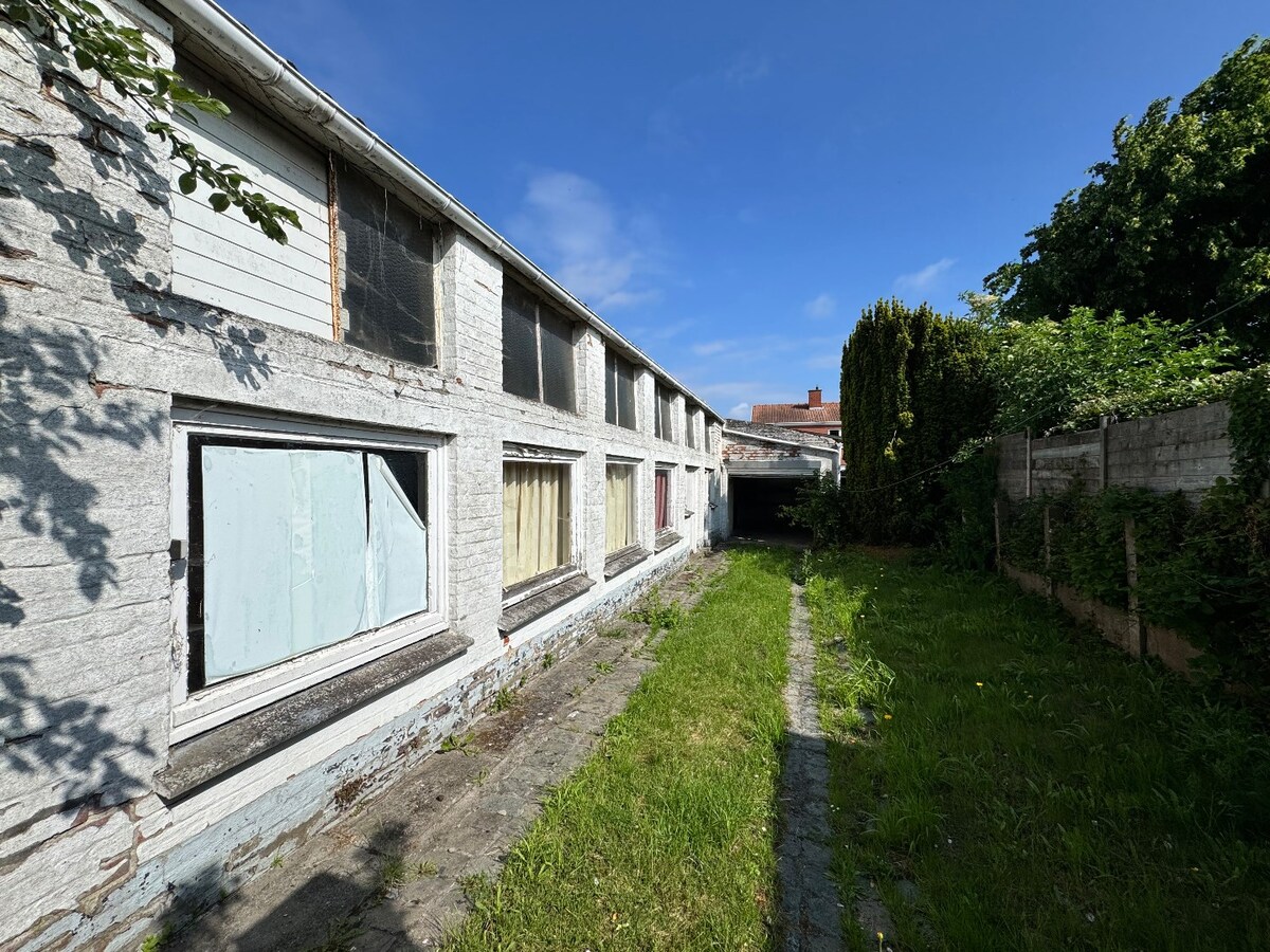Woning met 3 slaapkamers en garage te Dadizele 