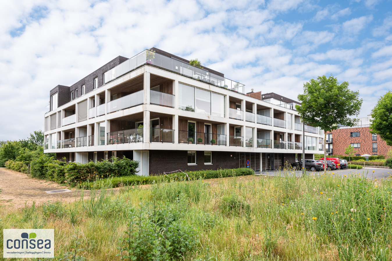 Uniek gelijkvloersappartement met ruim terras en priv&#233; tuin 