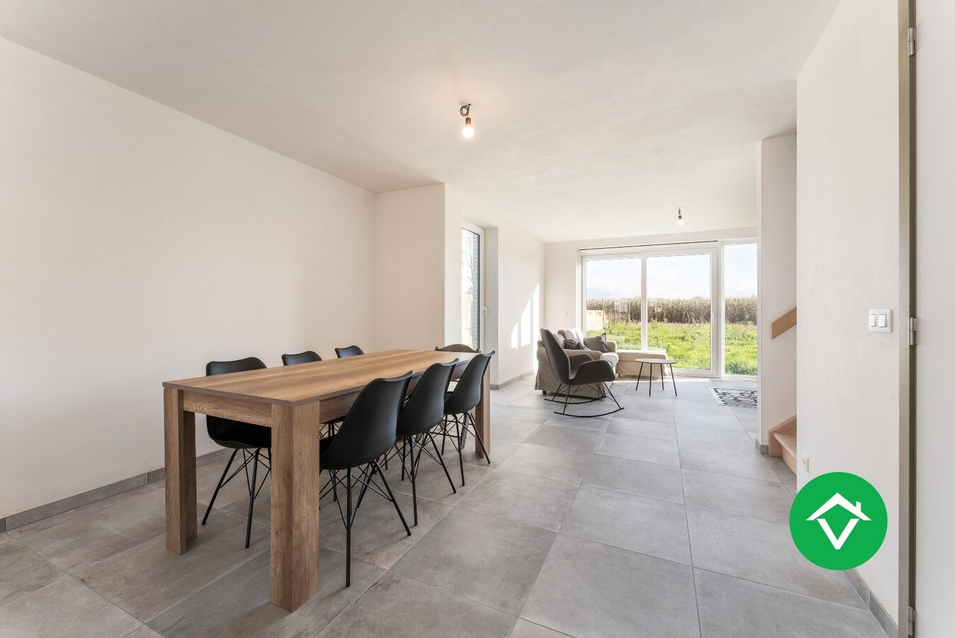 Recente woning met drie slaapkamers te Koekelare 