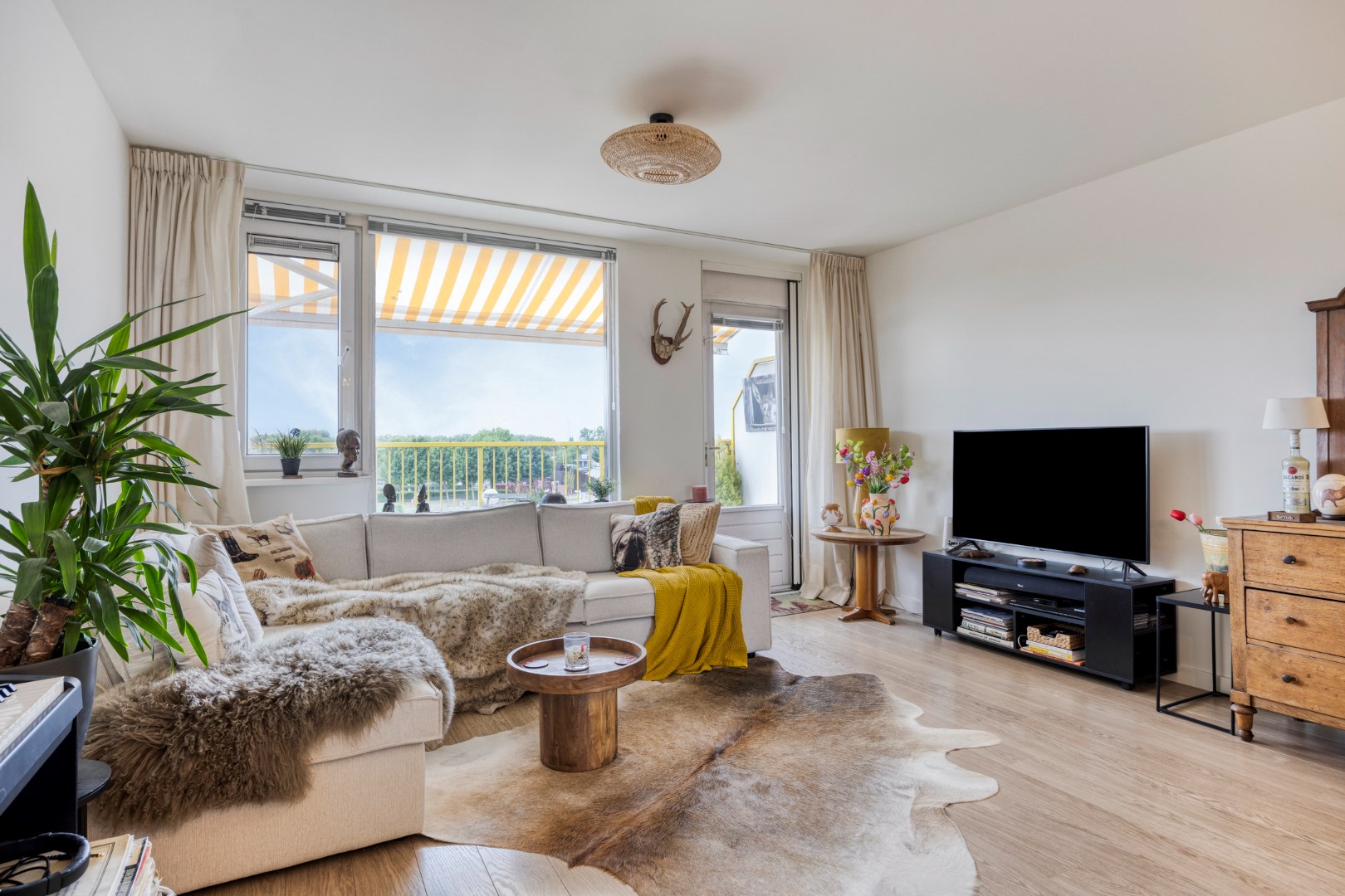 Op zoek naar een woning op hoog niveau met een &quot;Jofel&quot; uitzicht op de Hollandsche IJssel? 