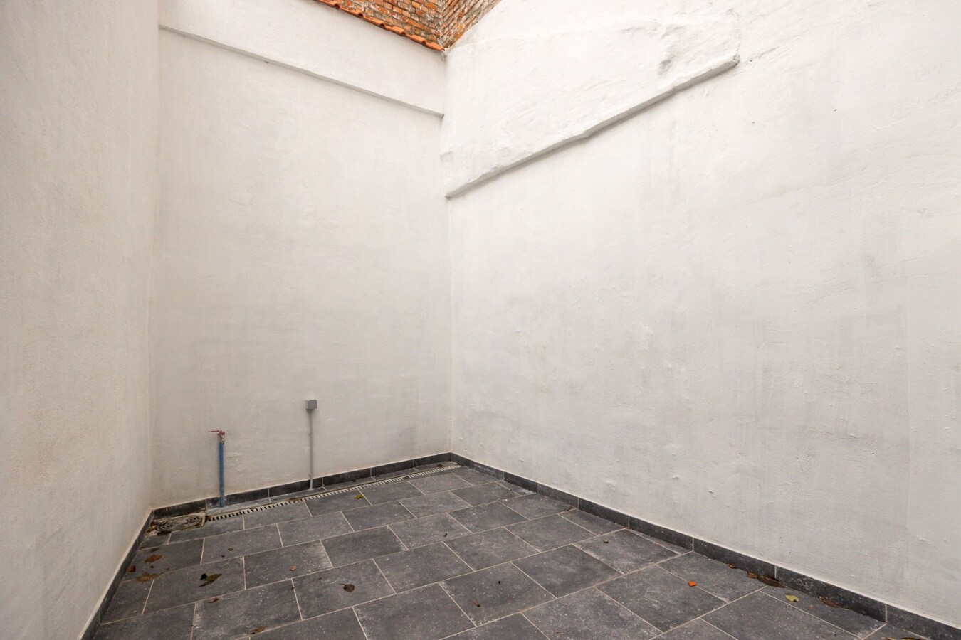Volledig gerenoveerd gebouw met 3 appt. te Borgerhout! 