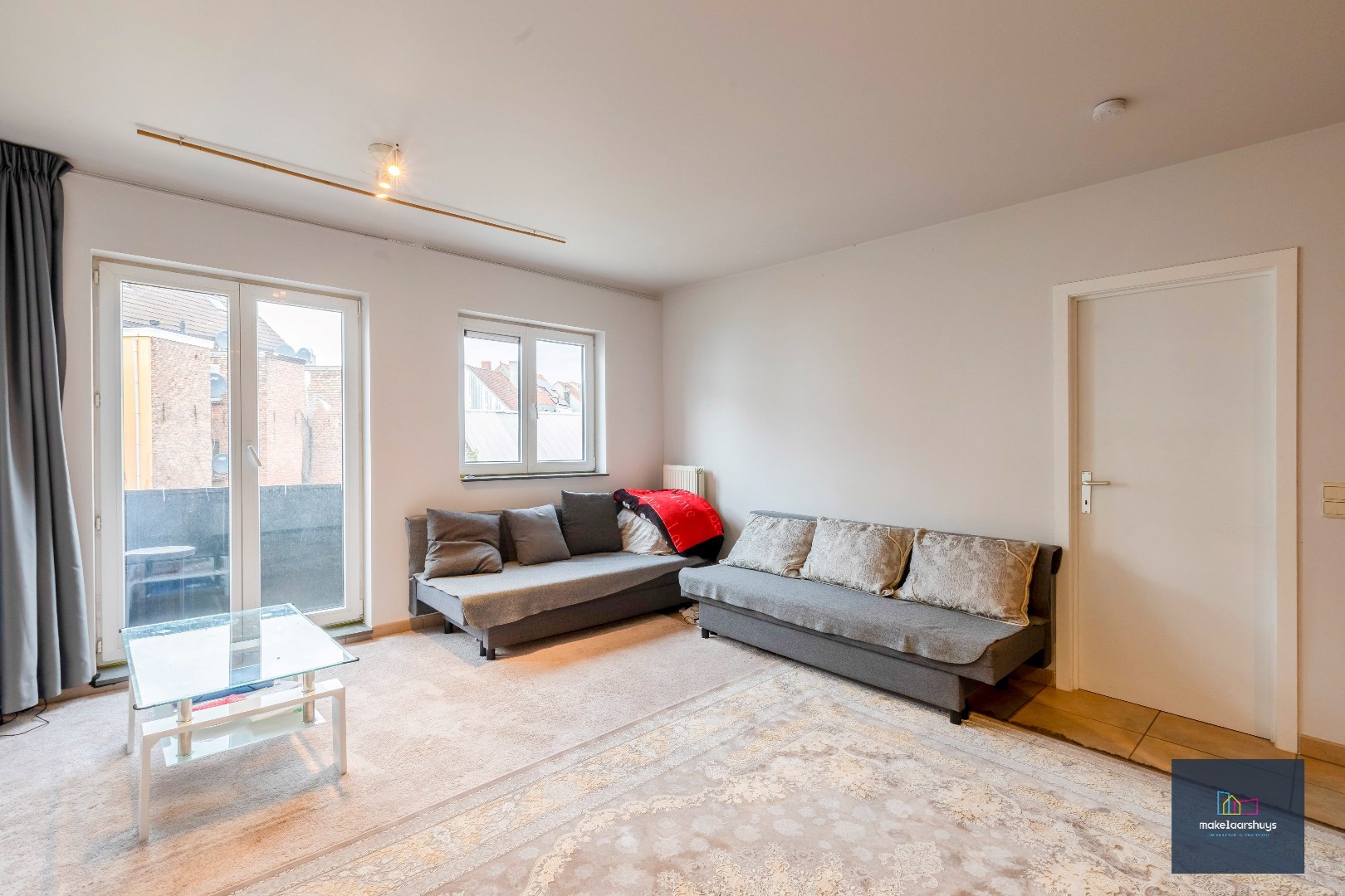 Zeer verzorgd 1-slaapkamerappartement met balkon en staanplaats 