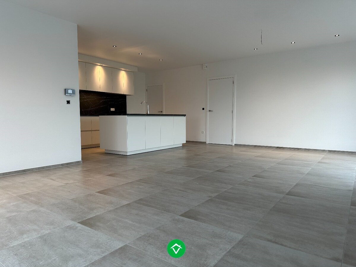 Halfopen nieuwbouwwoning te Bovekerke 