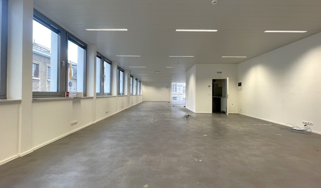 Kantoren te huur vlakbij de Arenbergschouwburg in Antwerpen