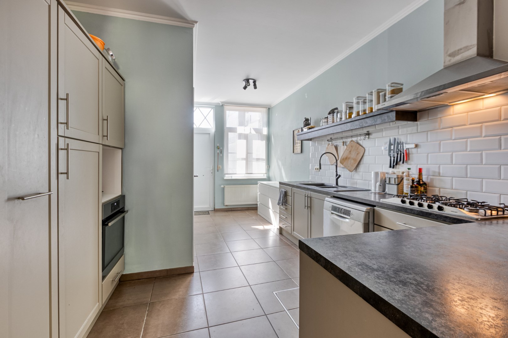 Volledig gerenoveerde stadswoning in het hart van Geel 