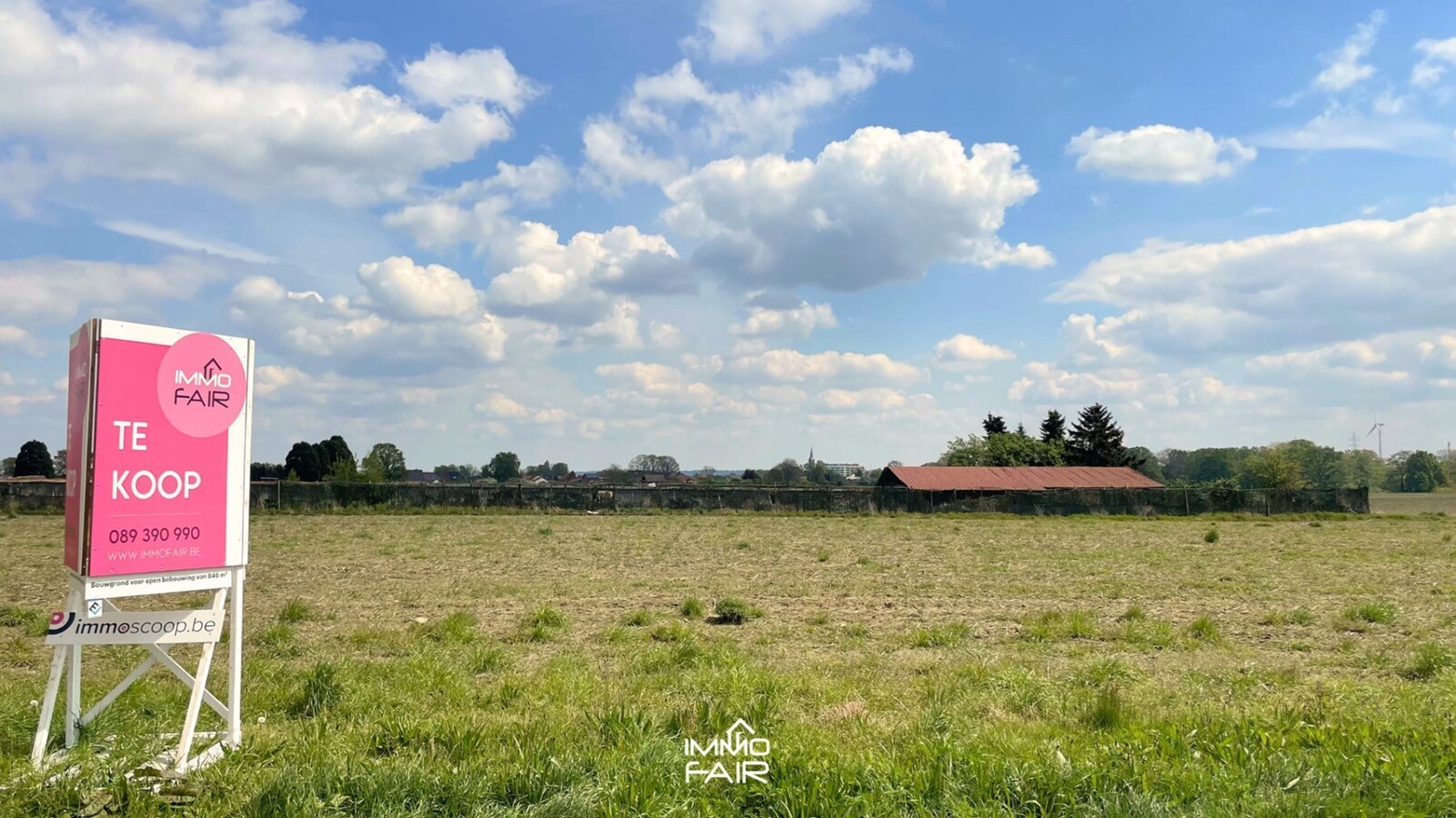 Bouwgrond voor open bebouwing van 1084 m&#178; 